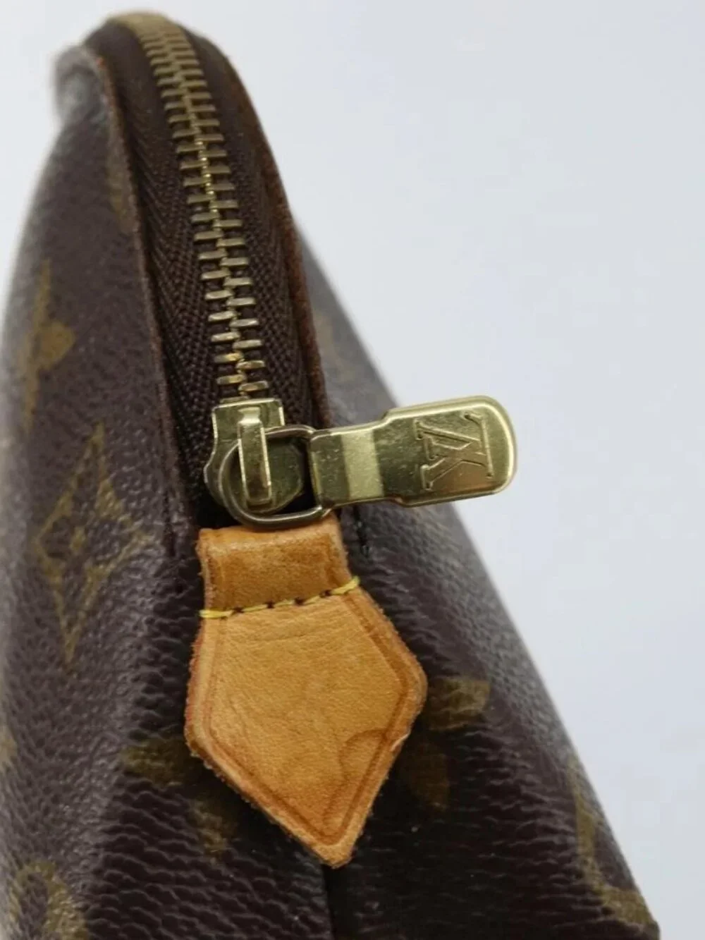 LOUIS VUITTON Monogram Pochette Cosmetic PM Pouch M43998 LV